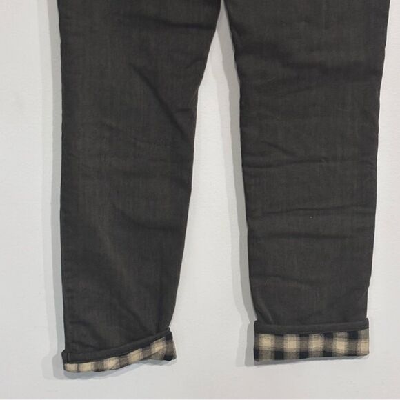 Eddie Bauer Women's Boyfriend Flannel Lined Jeans - Picture 7 of 17